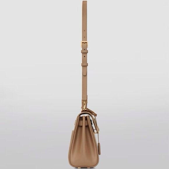 Saint Laurent Fermoir Smooth Calf Leather Handbag - Picture 2 of 12